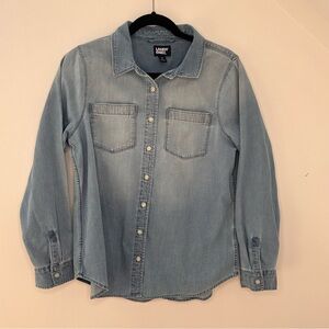 Lands’ End Chambray Long Sleeve Button Up Shirt Women’s S Blue Light Wash Denim
